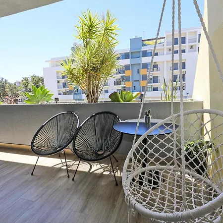 B11 - Way Apartment *