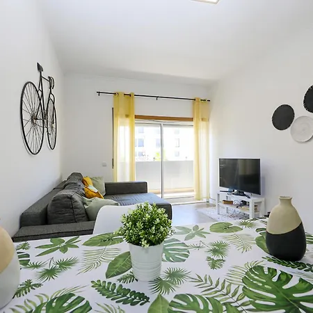 Apartment B11 - Way
